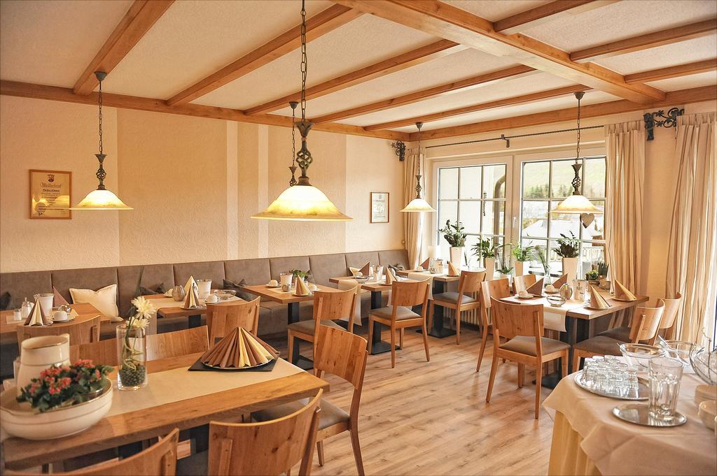 Wein & Gaestehaus Rosenlay Lieser Buitenkant foto